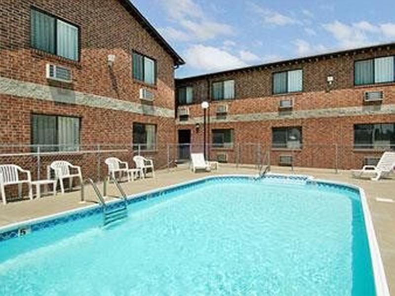 Hotel Super 8 By Wyndham 2*